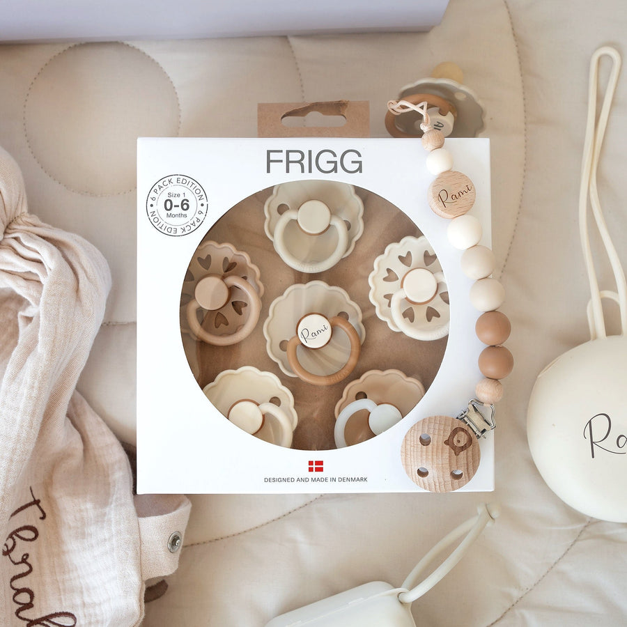 FRIGG Daisy Pack of 6 Natural Rubber Latex Pacifiers + Matching Holders - Personalisable Baby Products Sold and Personalised by JustBørn