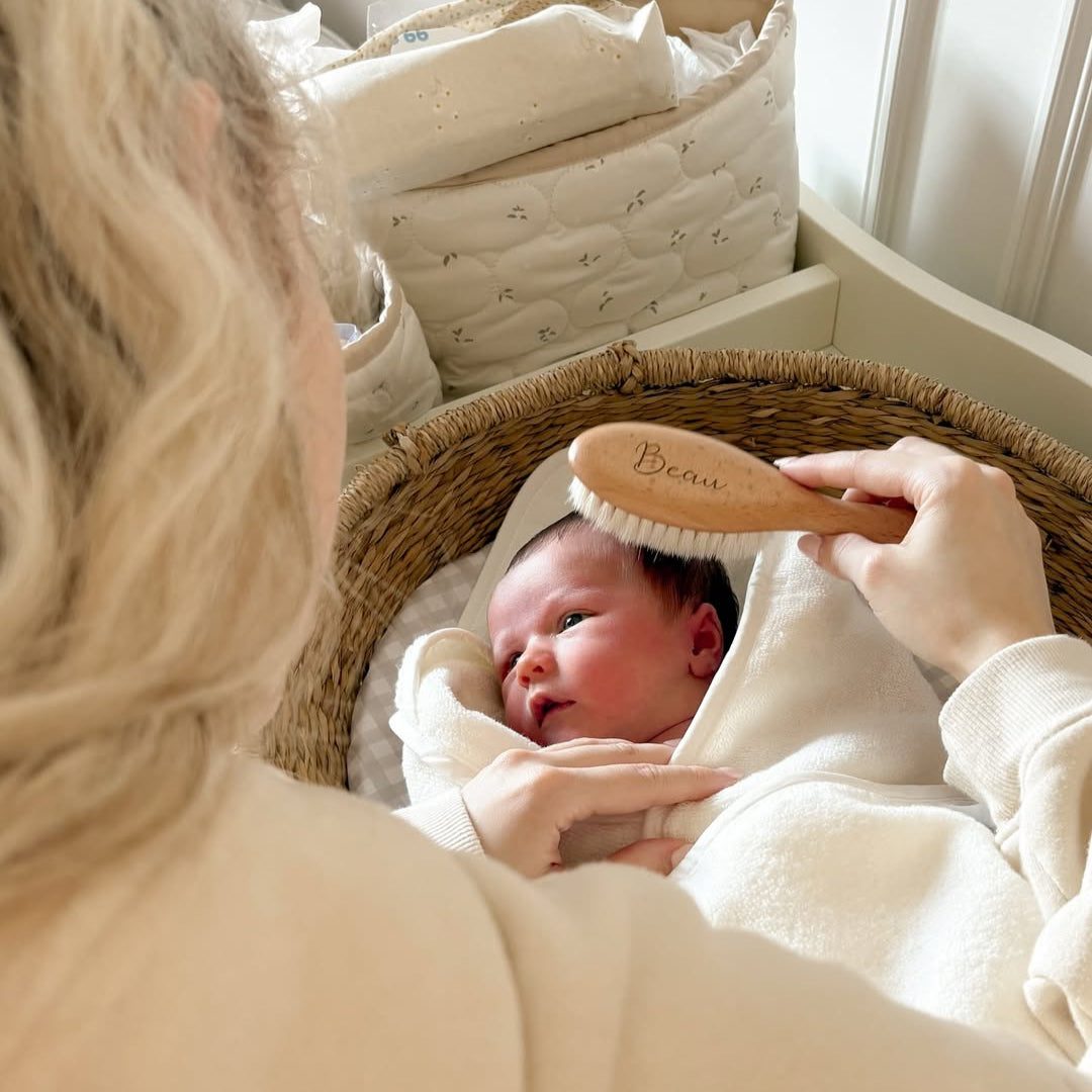 JBØRN - Natural Beechwood Hairbrush & Comb Set | Personalised - Personalisable Baby Products Sold and Personalised by JustBørn