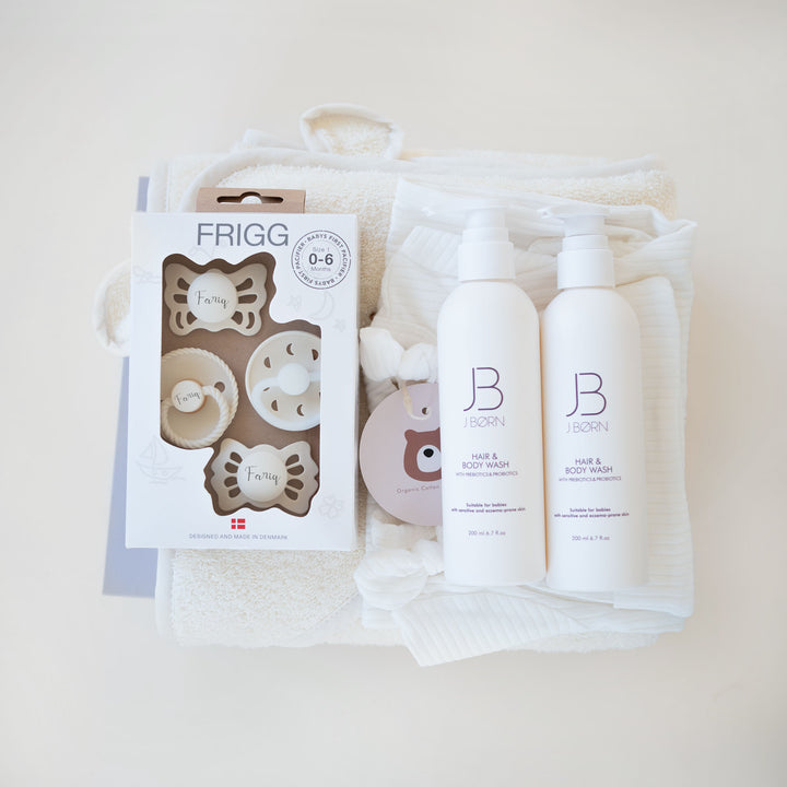 JBØRN Gift Set 0-3 Months | First Pacifiers, Organic Cotton Towel, Sleep Suit & Skin Care Set Ivory Yes - Personalisable Baby Products Sold and Personalised by JustBørn