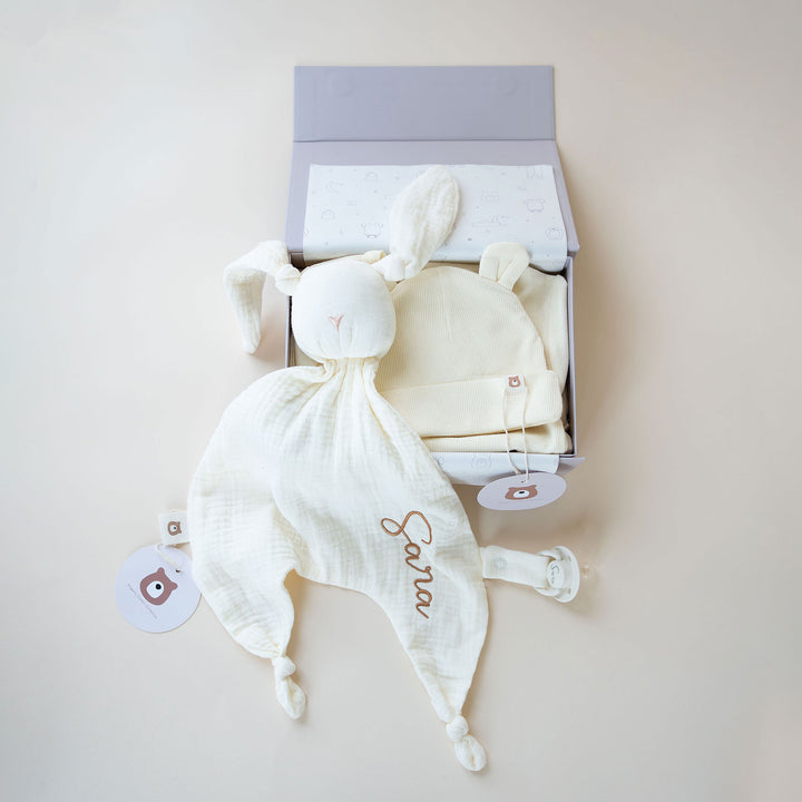 JBØRN Organic Cotton Sleeping Gown & Comforter Gift Set | 0-6 Months - Personalisable Baby Products Sold and Personalised by JustBørn