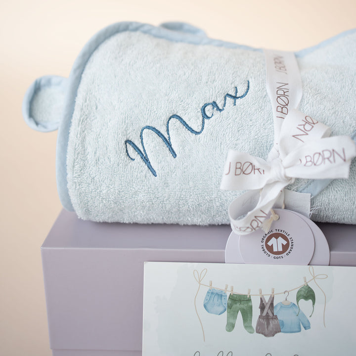 JBØRN Gift Set 0-3 Months | First Pacifiers, Organic Cotton Towel, Sleep Suit & Skin Care Set - Personalisable Baby Products Sold and Personalised by JustBørn