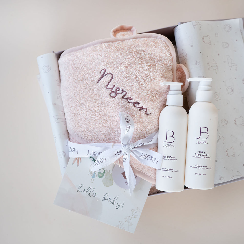 JBØRN Organic Cotton Towel & Skincare Gift Set - Personalisable Baby Products Sold and Personalised by JustBørn