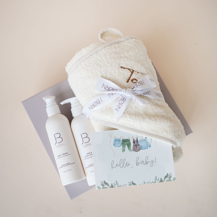 JBØRN Organic Cotton Towel & Skincare Gift Set - Personalisable Baby Products Sold and Personalised by JustBørn