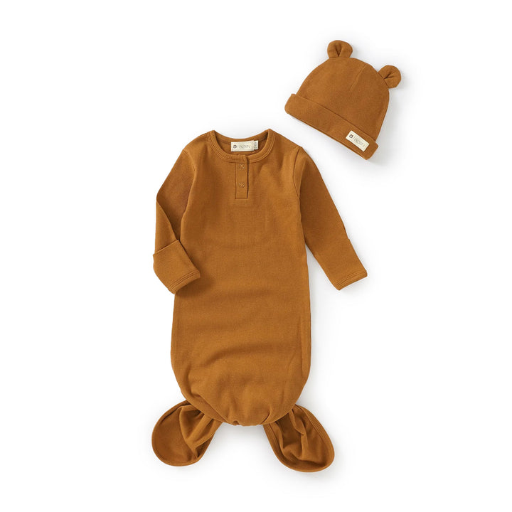 JBØRN Organic Cotton Knotted Baby Gown & Hat Clay - Personalisable Baby Products Sold and Personalised by JustBørn