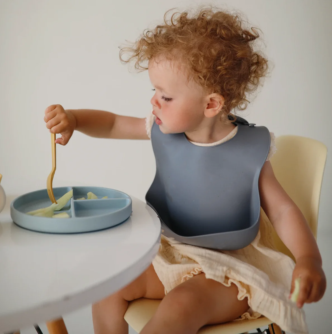 JBØRN Silicone Baby Feeding Bib - Personalisable Baby Products Sold and Personalised by JustBørn