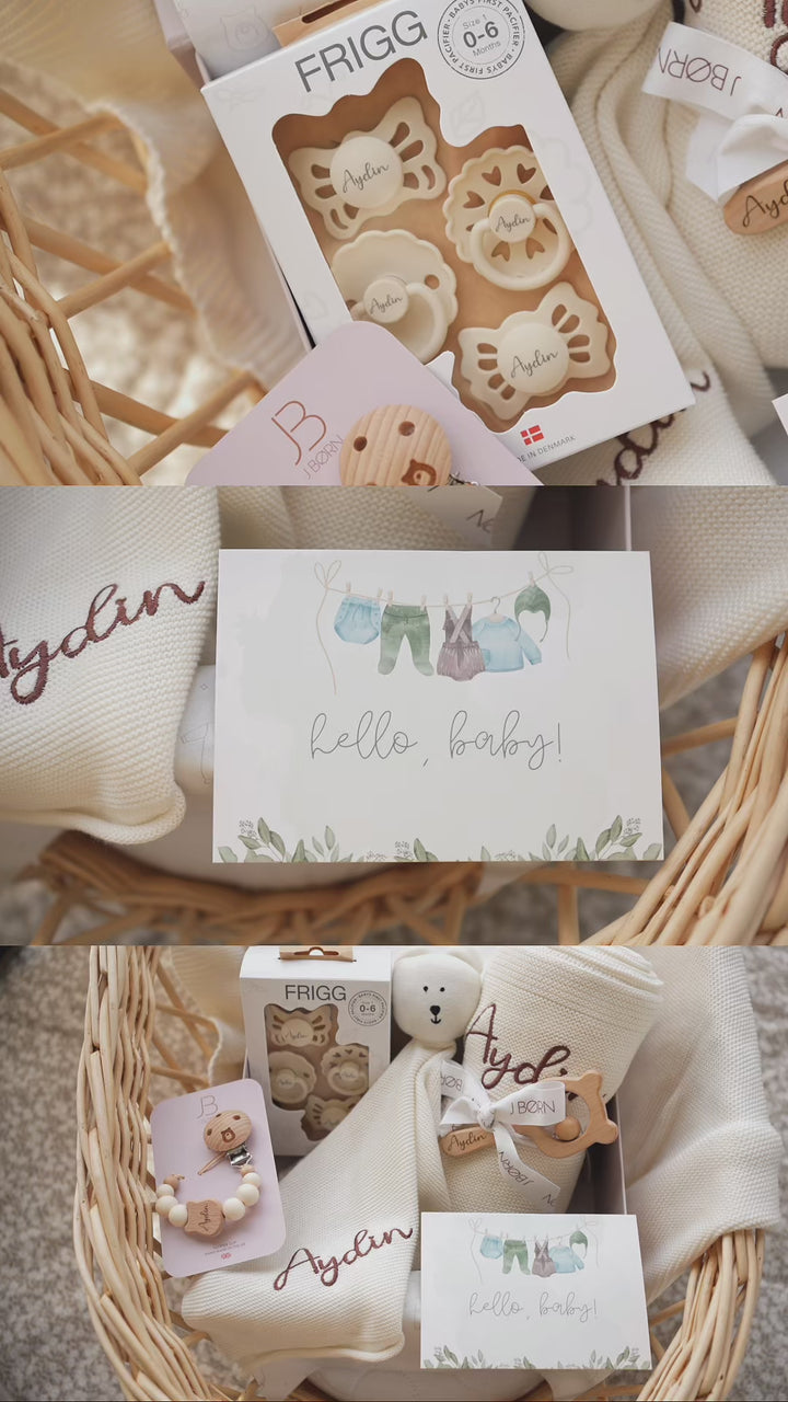 JBØRN Knitted Blanket Gift Box Bundle